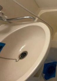 ラジオシャックの洗面所