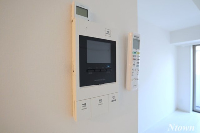【セキュリティ】 | ディアレイシャス大須赤門通本町 | モニター付きインターホンです