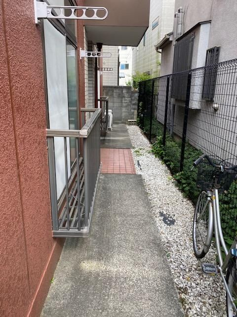 西ヶ原コーポのロビー