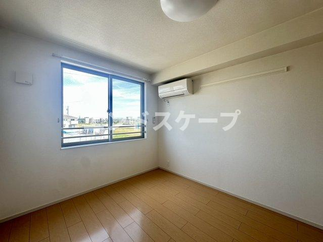 ラフェリカーナ・Ｍの洋室|高崎、前橋のお部屋探しはエンドスケープまで！お客様の理想お聞かせ下さい♪