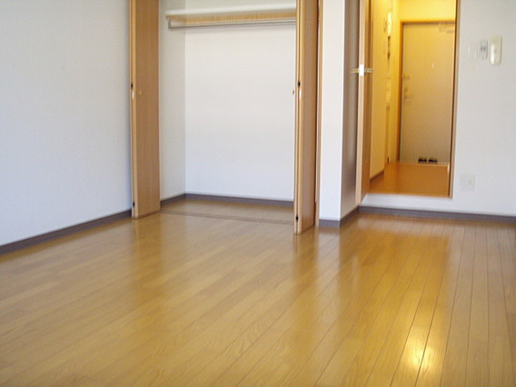 ザ・シティ王子公園の洋室