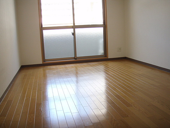 ザ・シティ王子公園の洋室