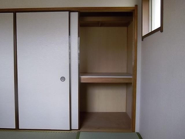 パークヒルズシャンテ　Ｂ棟の収納