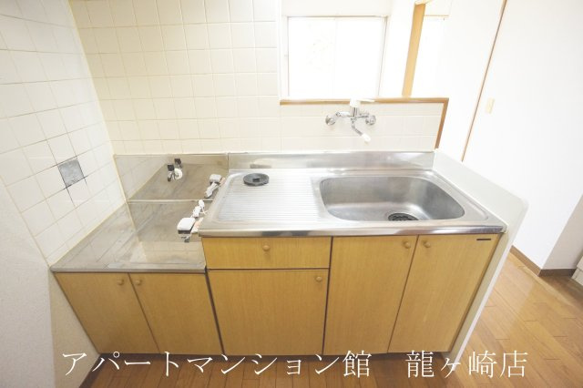 ガーデンパレスＢのキッチン