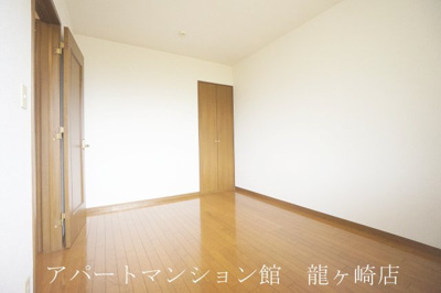【洋室】 | ガーデンパレスＢ