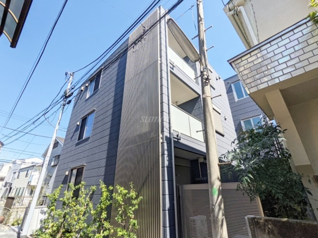 アーンジュ赤羽志茂の外観|3階建てです☆