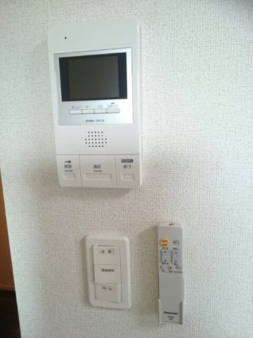 アルドーレの設備|TVモニター付きで安心です☆