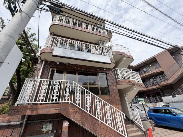 ウィズ富松Ⅱ番館