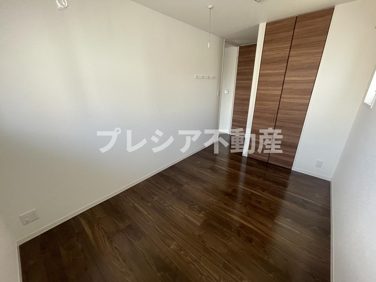 AZURE天道町の居間・リビング