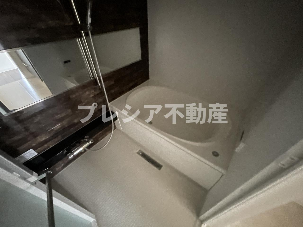 AZURE天道町の浴室