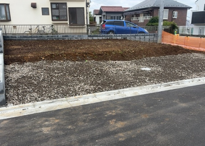 【外観】 | 土地の面積＝住宅面積ではありません。建ぺい率の問題などで、土地のある場所によって住宅を建てられる面積は限られています。高さもしかり、「土地」という言葉の中には、建築条件も含まれると考えておきましょう。
