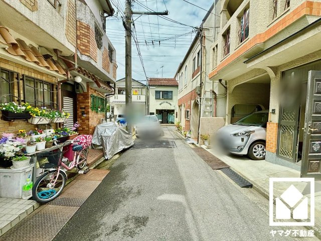 伏見区御駕籠町の前面道路含む現地写真