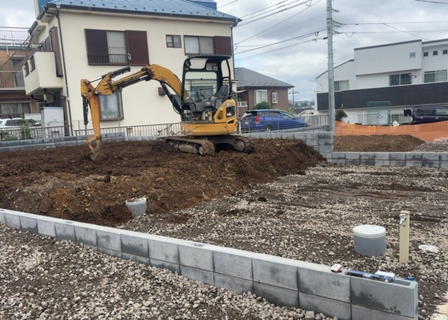 【外観】 | 土地探しをしていると都市計画区域という言葉を目にすると思います。法律によって、都道府県知事や国土交通大臣が指定するエリアのことを指しており、都市計画区域は市街化区域と市街化調整区域に分けられています。