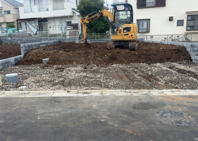 【外観】 | 販売されている全ての土地が、宅地用の土地であるとは限りません。都市計画法に基づき、基本的に住宅を建てることができるのは土地計画区であることに加え、市街化区域として定められている地域のみとなっています。