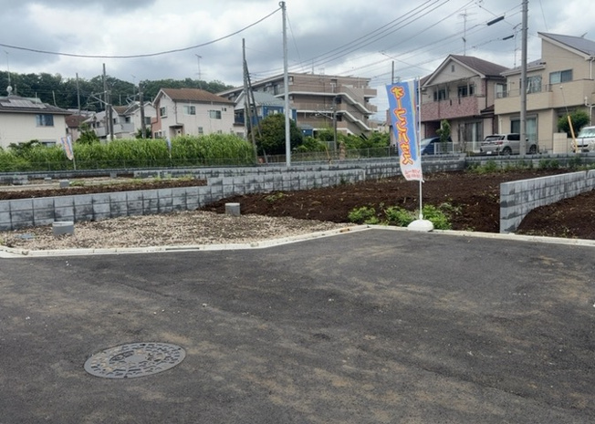 【前面道路含む現地写真】 | ハザードマップは自然災害による被害を予測し、その被害範囲を地図上で表したものです。近年特に災害が多くなっていますので、事前に調査すると安心できます。ハザードマップは国交省のホームページをご覧ください。
