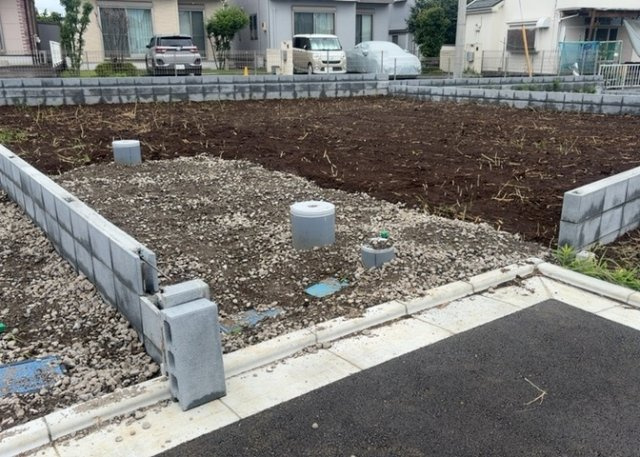 【外観】 | 土地探しをしていると都市計画区域という言葉を目にすると思います。法律によって、都道府県知事や国土交通大臣が指定するエリアのことを指しており、都市計画区域は市街化区域と市街化調整区域に分けられています。