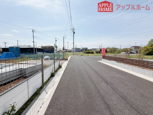 [新築住宅] 東松山市松山町 第1期 全5区画の前面道路含む現地写真