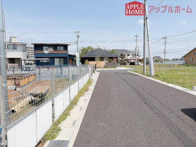 [新築住宅] 東松山市松山町 第1期 全5区画の前面道路含む現地写真