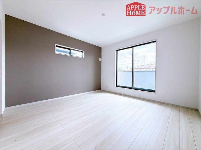 [新築住宅] 熊谷市江南中央1丁目 全1邸の洋室|２階居室は全室収納あり！たっぷりある収納活用でお部屋もキレイを保てます♪