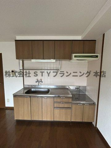 仲介手数料0円！サンライズ中野のキッチン