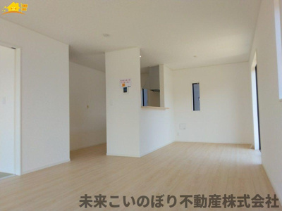 【居間・リビング】 | Cradlegarden加須市馬内第3　4号棟 | ゆったり過ごせるリビングです