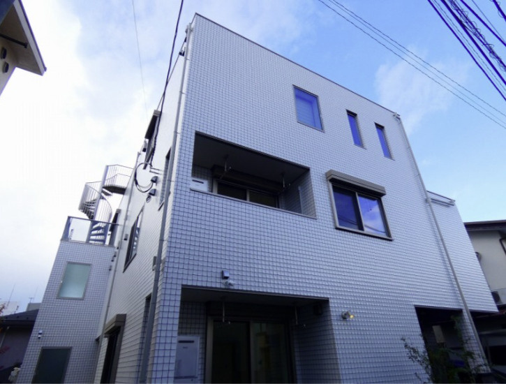 ミモザパルの外観