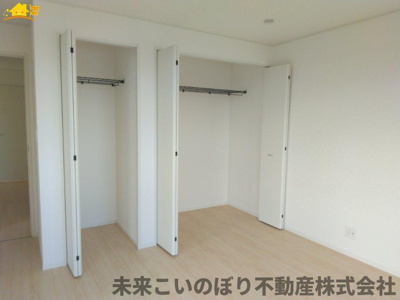 【収納】 | Cradlegarden加須市北下新井第5　1号棟 | たっぷり収納力のあるクローゼットです！
余計な家具を置かずに済みます！