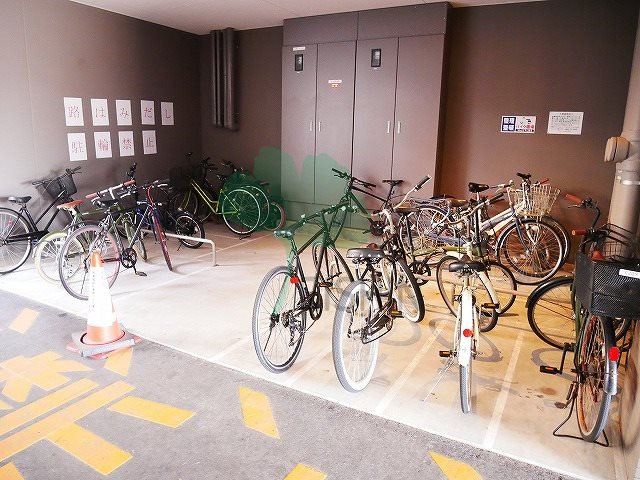 エンクレストベイ天神東2のその他