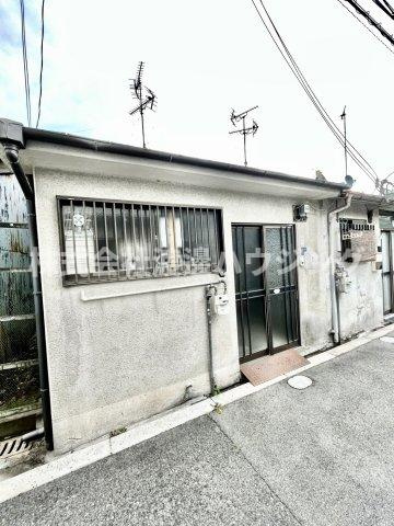赤川3丁目貸家の外観