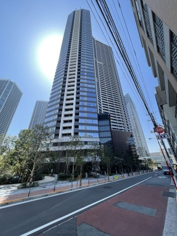 Park Tower Kachidoki Midの外観|建物と前面道路
