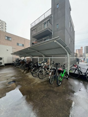 第15フクマルビル　名古屋市賃貸　仲介手数料無料の駐車場