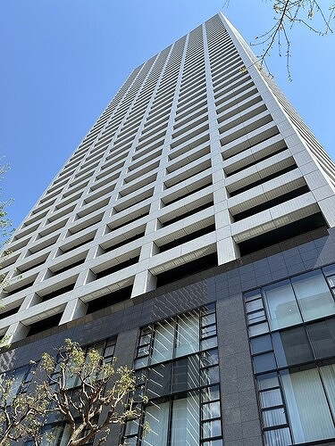 コンシェリア西新宿ＴＯＷＥＲ’Ｓ　ＷＥＳＴ