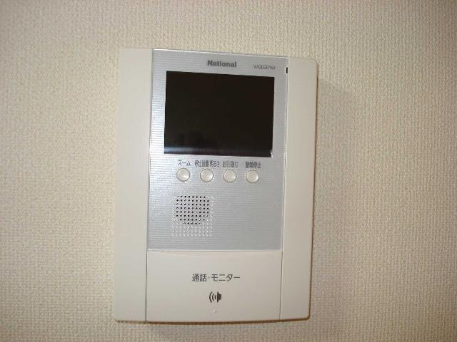 レジェンドの内装|カメラ付インターホン