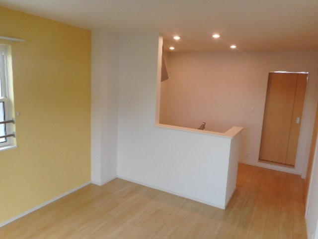 サーム・ヴェリテのその他