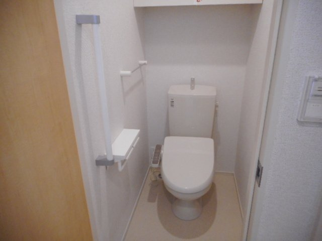 サーム・ヴェリテのトイレ