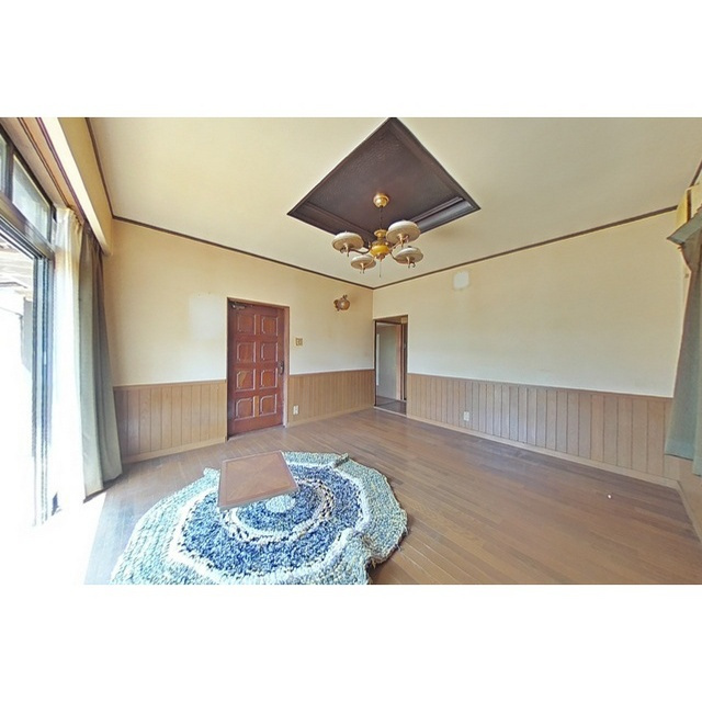 山県市大桑の一戸建ての内装