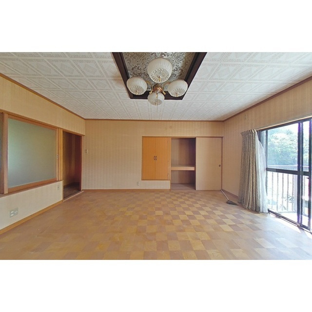 山県市大桑の一戸建ての内装
