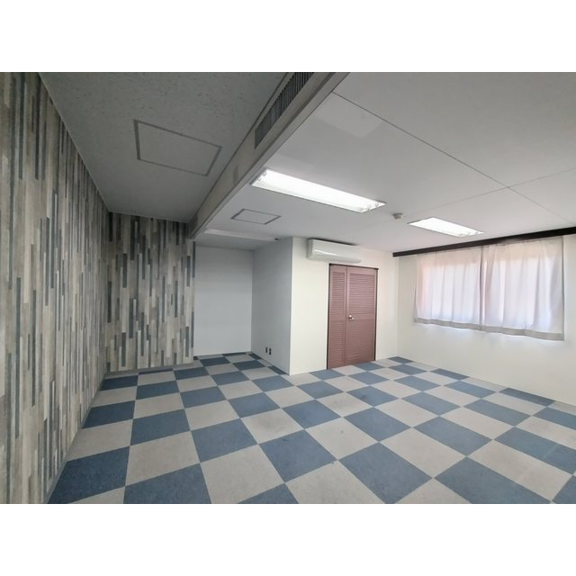 岐阜市金園町１丁目の店舗一部の内装