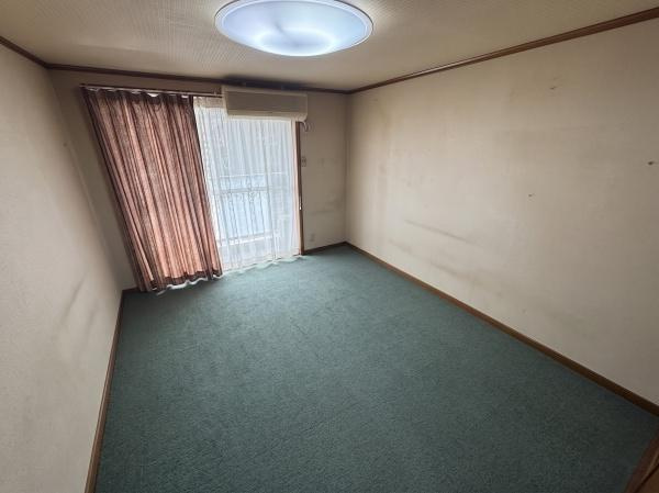 【洋室】 | パレスハイツ京橋 | こちらの画像は、AIを用いて家具等を消しております。