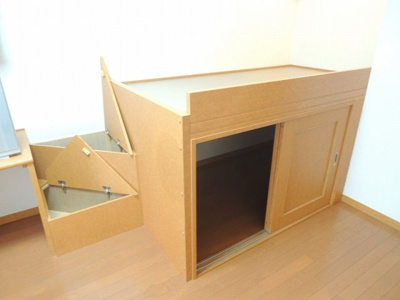 【寝室】 | レオパレスエーリ | 収納付ベッドタイプのお部屋