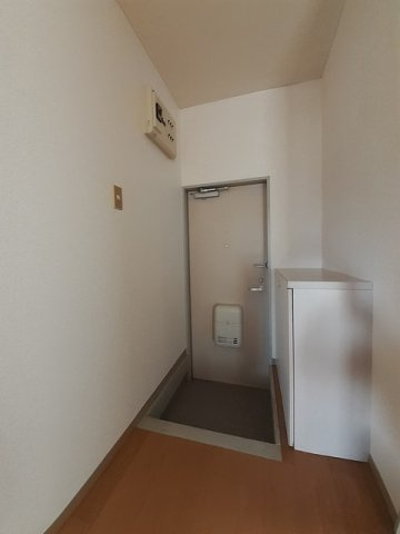 メゾンフルールの玄関