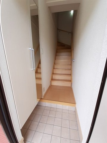 ユア　スペースの玄関