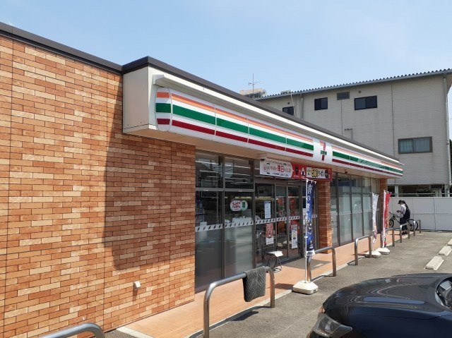 サザンクロスの周辺|セブンイレブン壺川１丁目店まで500m