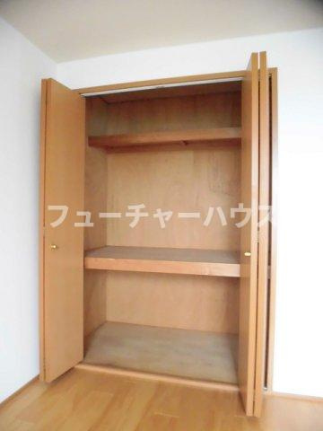 エルガーデンＢの収納