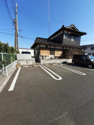 パン　ヴィラージュの駐車場