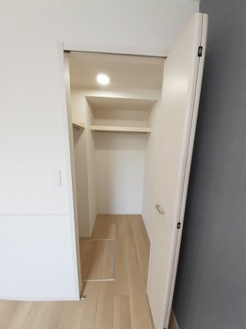 ウィステリア　Ａの収納