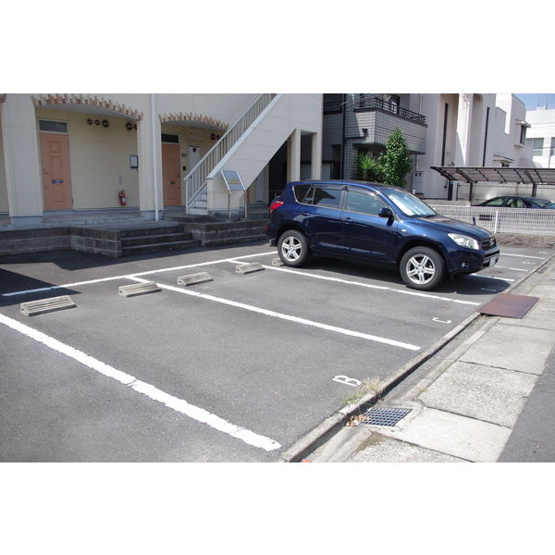 【駐車場】 | オンワード