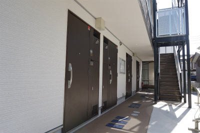 リブリ・サウザン ブライトのエントランス|毎日通るエントランスはこのようになっています