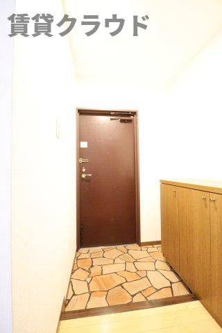 オーシャンビュー壱番館の玄関|おしゃれな内装です