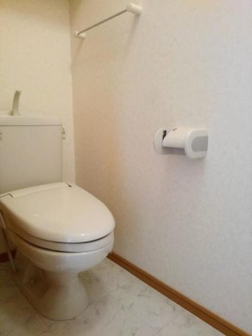 プラシード・パラッツオのトイレ|ゆったりとした空間のトイレです